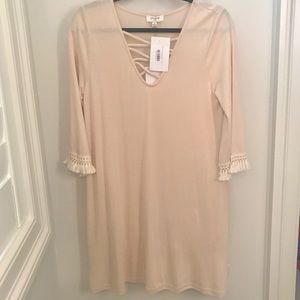 Cream 3/4 sleeve dress